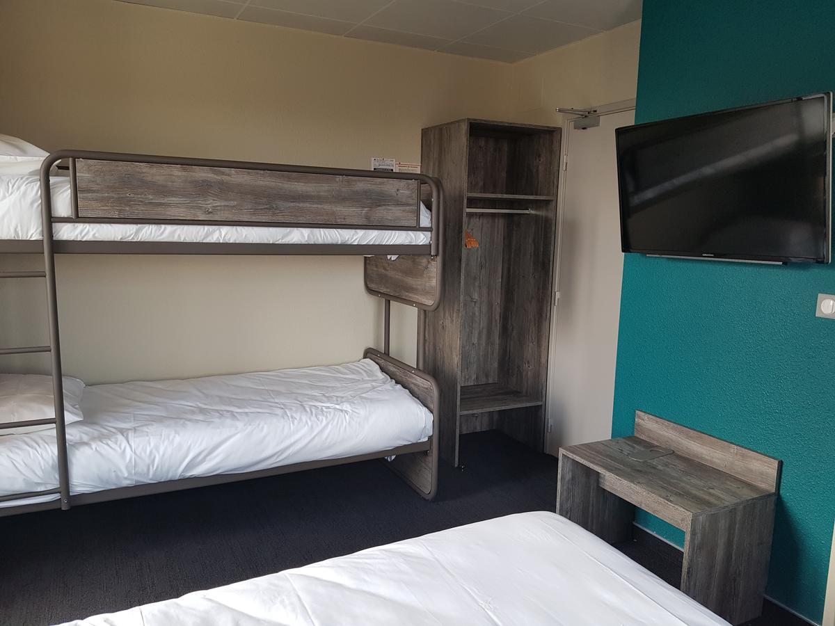Hotel Jeanne D'Arc Saint-Chély-dʼApcher Екстериор снимка
